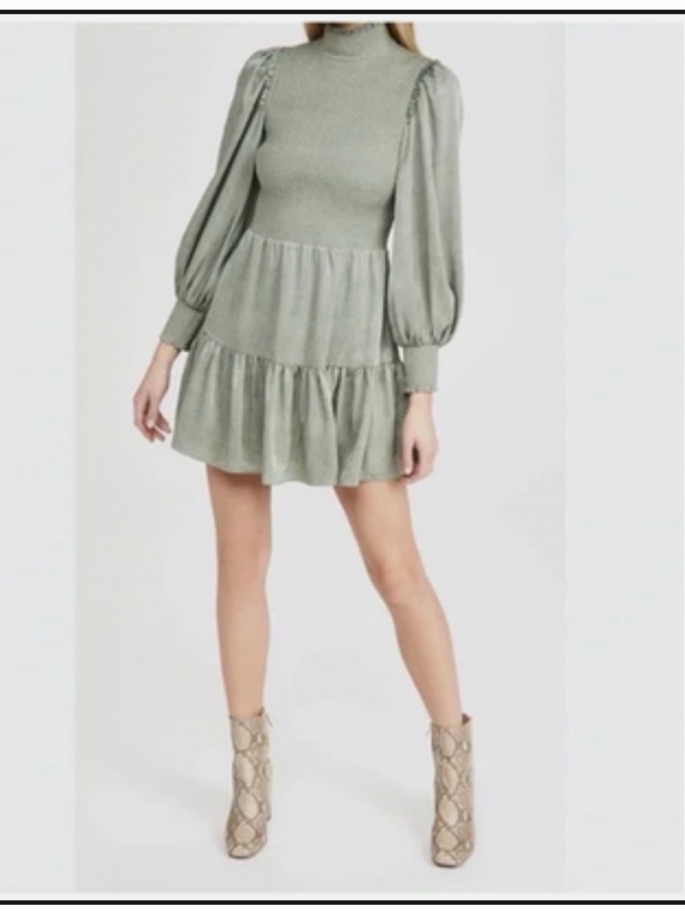 Womens Sage Green Long Sleeve Tiered Mini Dress